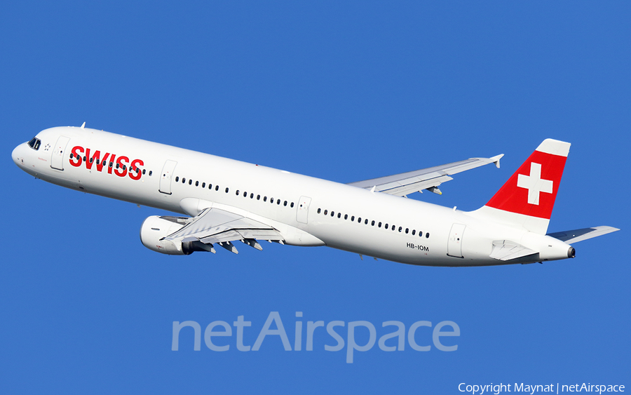 Swiss International Airlines Airbus A321-212 (HB-IOM) | Photo 281761