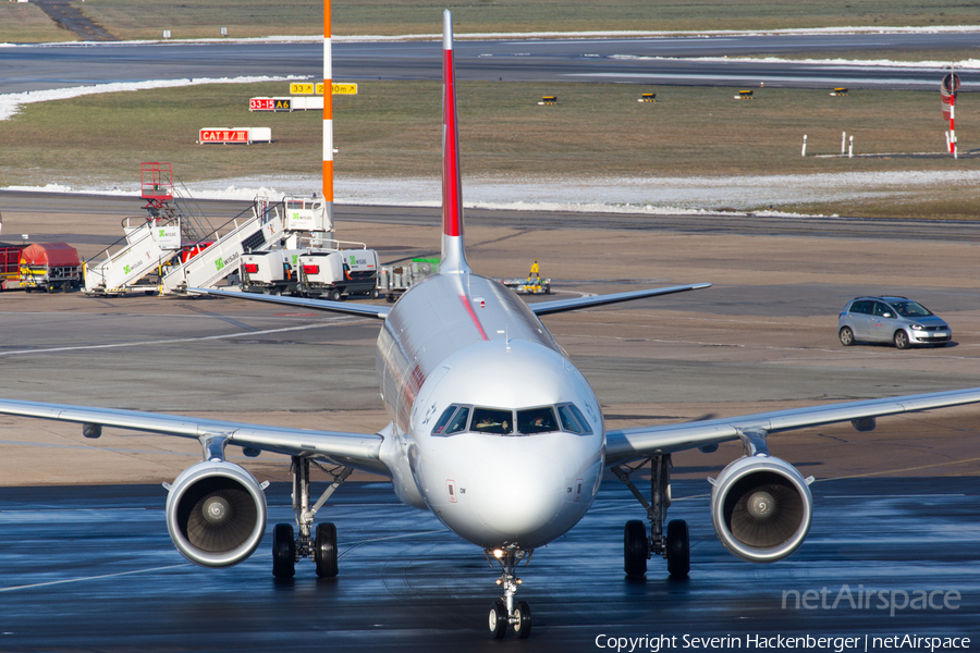 Swiss International Airlines Airbus A321-212 (HB-IOM) | Photo 237819