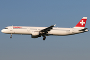 Swiss International Airlines Airbus A321-212 (HB-IOM) at  Zurich - Kloten, Switzerland