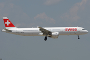 Swiss International Airlines Airbus A321-212 (HB-ION) at  Barcelona - El Prat, Spain