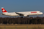 Swiss International Airlines Airbus A321-212 (HB-ION) at  Hamburg - Fuhlsbuettel (Helmut Schmidt), Germany