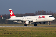 Swiss International Airlines Airbus A321-212 (HB-ION) at  Hamburg - Fuhlsbuettel (Helmut Schmidt), Germany