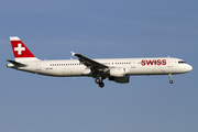 Swiss International Airlines Airbus A321-212 (HB-ION) at  Hamburg - Fuhlsbuettel (Helmut Schmidt), Germany