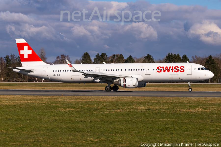 Swiss International Airlines Airbus A321-212 (HB-ION) | Photo 521168