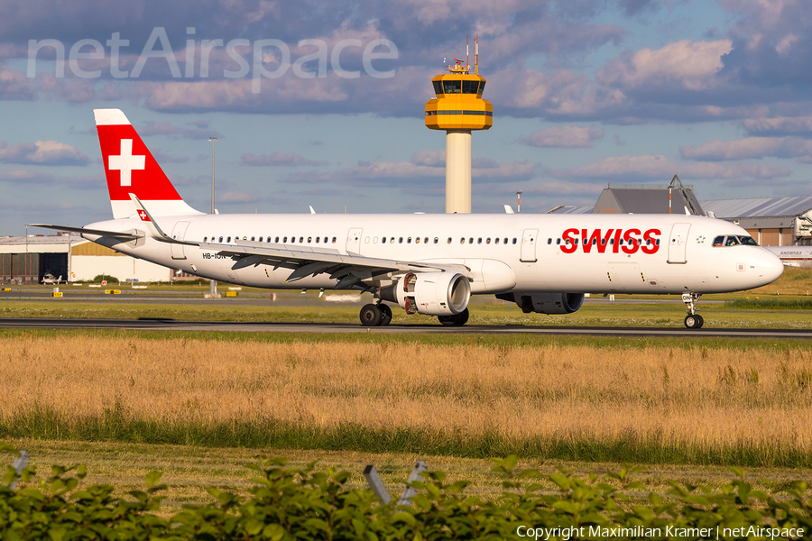 Swiss International Airlines Airbus A321-212 (HB-ION) | Photo 522028