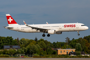 Swiss International Airlines Airbus A321-212 (HB-ION) at  Hamburg - Fuhlsbuettel (Helmut Schmidt), Germany