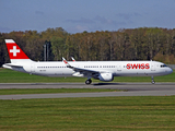 Swiss International Airlines Airbus A321-212 (HB-IOO) at  Hamburg - Fuhlsbuettel (Helmut Schmidt), Germany