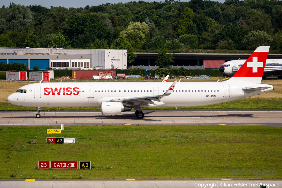 Swiss International Airlines Airbus A321-212 (HB-IOO) | Photo 414318