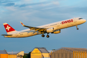 Swiss International Airlines Airbus A321-212 (HB-IOO) at  Hamburg - Fuhlsbuettel (Helmut Schmidt), Germany