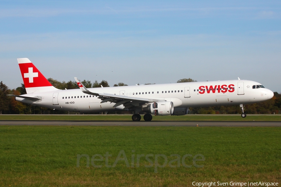 Swiss International Airlines Airbus A321-212 (HB-IOO) | Photo 538378