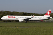 Swiss International Airlines Airbus A321-212 (HB-IOO) at  Hamburg - Fuhlsbuettel (Helmut Schmidt), Germany