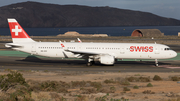 Swiss International Airlines Airbus A321-212 (HB-IOO) at  Gran Canaria, Spain