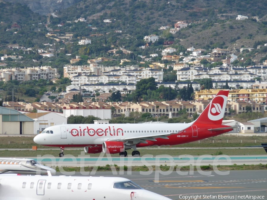 Air Berlin (Belair) Airbus A320-214 (HB-IOR) | Photo 128090