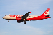 Air Berlin (Belair) Airbus A320-214 (HB-IOZ) at  Hamburg - Fuhlsbuettel (Helmut Schmidt), Germany