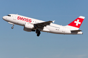 Swiss International Airlines Airbus A319-112 (HB-IPT) at  Dusseldorf - International, Germany