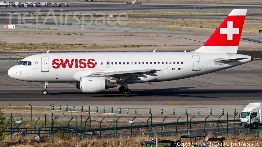 Swiss International Airlines Airbus A319-112 (HB-IPT) | Photo 180751