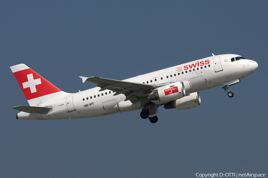 Swiss International Airlines Airbus A319-112 (HB-IPT) | Photo 269164