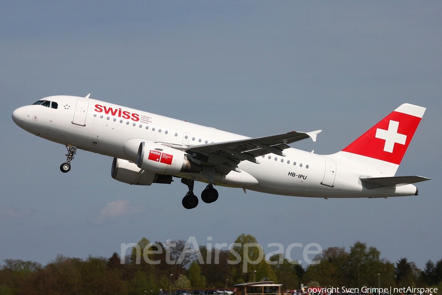 Swiss International Airlines Airbus A319-112 (HB-IPU) | Photo 19326