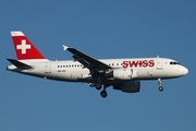 Swiss International Airlines Airbus A319-112 (HB-IPU) at  Hamburg - Fuhlsbuettel (Helmut Schmidt), Germany