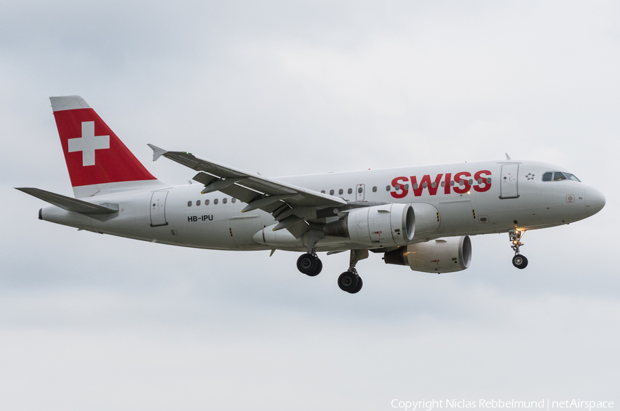 Swiss International Airlines Airbus A319-112 (HB-IPU) | Photo 261618