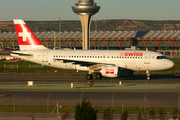 Swiss International Airlines Airbus A319-112 (HB-IPU) at  Madrid - Barajas, Spain