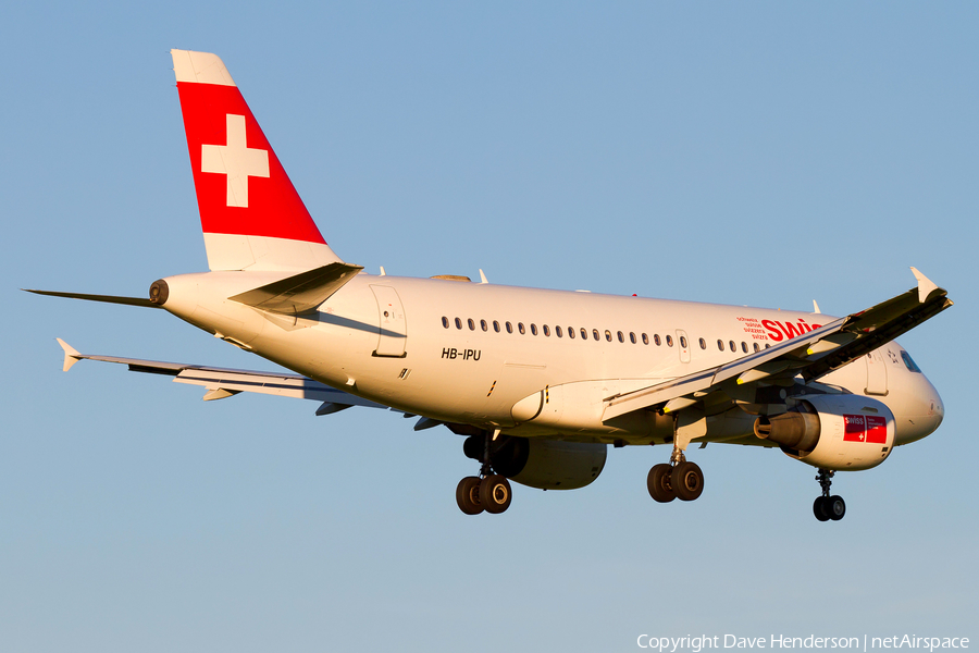 Swiss International Airlines Airbus A319-112 (HB-IPU) | Photo 9310