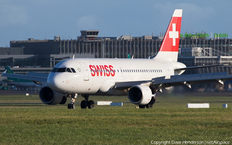 Swiss International Airlines Airbus A319-112 (HB-IPV) | Photo 95344