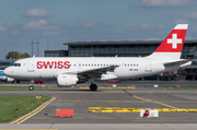 Swiss International Airlines Airbus A319-112 (HB-IPV) at  Hamburg - Fuhlsbuettel (Helmut Schmidt), Germany