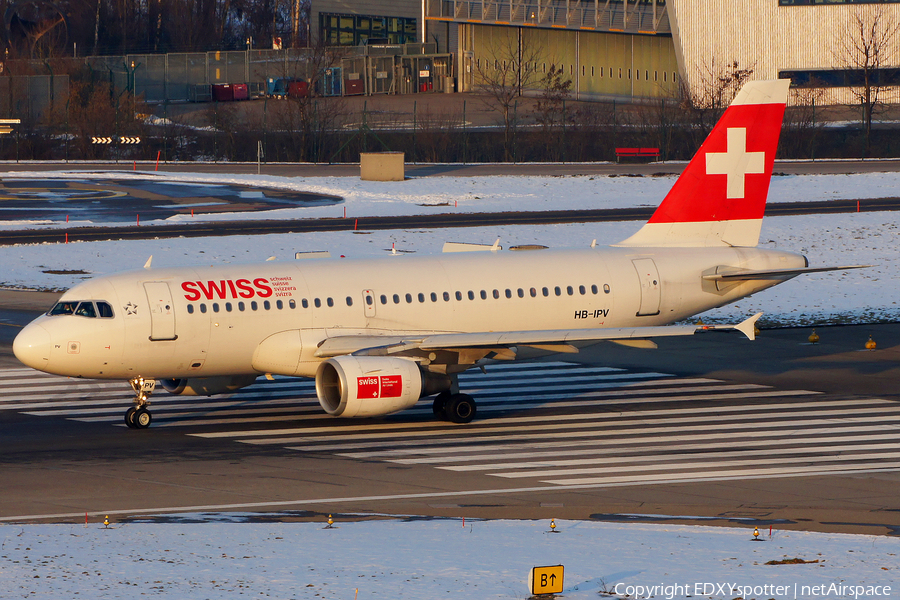 Swiss International Airlines Airbus A319-112 (HB-IPV) | Photo 279625