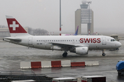 Swiss International Airlines Airbus A319-112 (HB-IPX) at  Budapest - Ferihegy International, Hungary