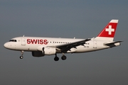 Swiss International Airlines Airbus A319-112 (HB-IPX) at  Hamburg - Fuhlsbuettel (Helmut Schmidt), Germany