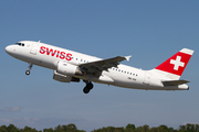 Swiss International Airlines Airbus A319-112 (HB-IPX) at  Hamburg - Fuhlsbuettel (Helmut Schmidt), Germany