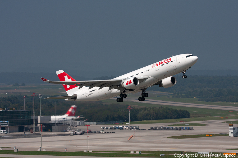 Swiss International Airlines Airbus A330-223 (HB-IQI) | Photo 269195