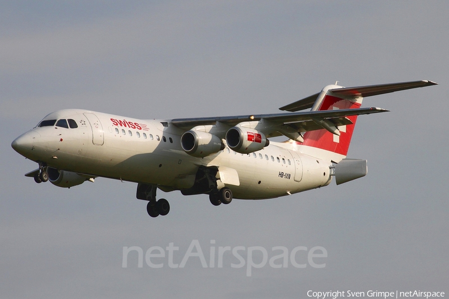 Swiss International Airlines BAe Systems BAe-146-RJ100 (HB-IXN) | Photo 36089