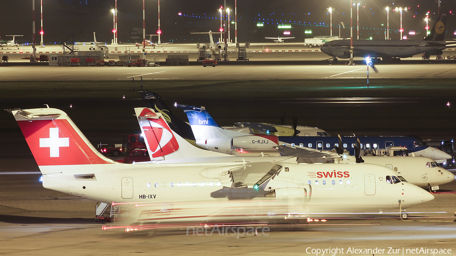 Swiss International Airlines BAe Systems BAe-146-RJ100 (HB-IXV) | Photo 296521