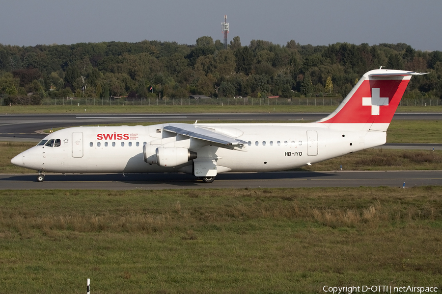 Swiss International Airlines BAe Systems BAe-146-RJ100 (HB-IYQ) | Photo 452885