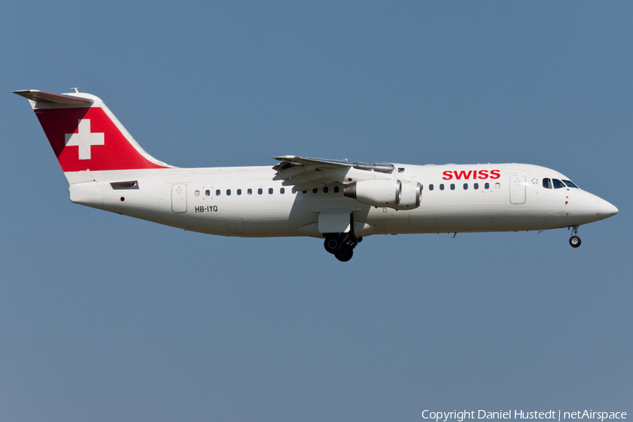 Swiss International Airlines BAe Systems BAe-146-RJ100 (HB-IYQ) | Photo 421056