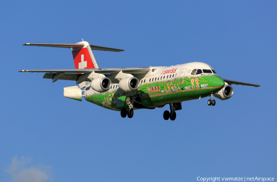 Swiss International Airlines BAe Systems BAe-146-RJ100 (HB-IYS) | Photo 293654