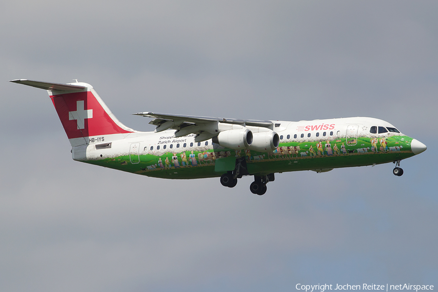Swiss International Airlines BAe Systems BAe-146-RJ100 (HB-IYS) | Photo 109384