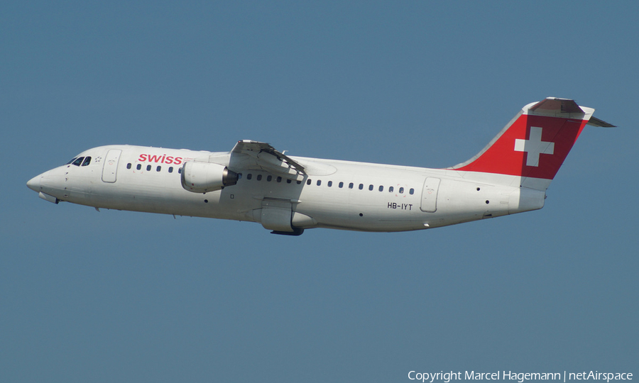 Swiss International Airlines BAe Systems BAe-146-RJ70 (HB-IYT) | Photo 106921