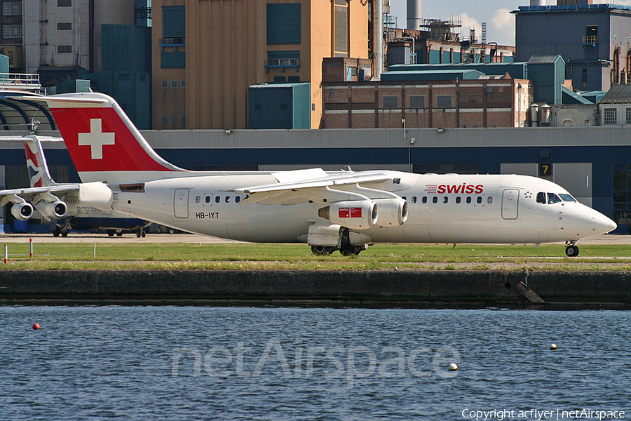 Swiss International Airlines BAe Systems BAe-146-RJ70 (HB-IYT) | Photo 319094