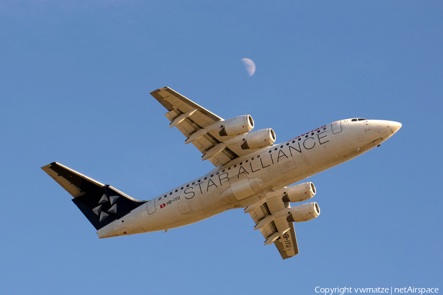 Swiss International Airlines BAe Systems BAe-146-RJ100 (HB-IYU) | Photo 137141