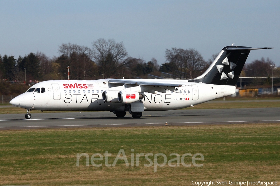 Swiss International Airlines BAe Systems BAe-146-RJ100 (HB-IYU) | Photo 38636