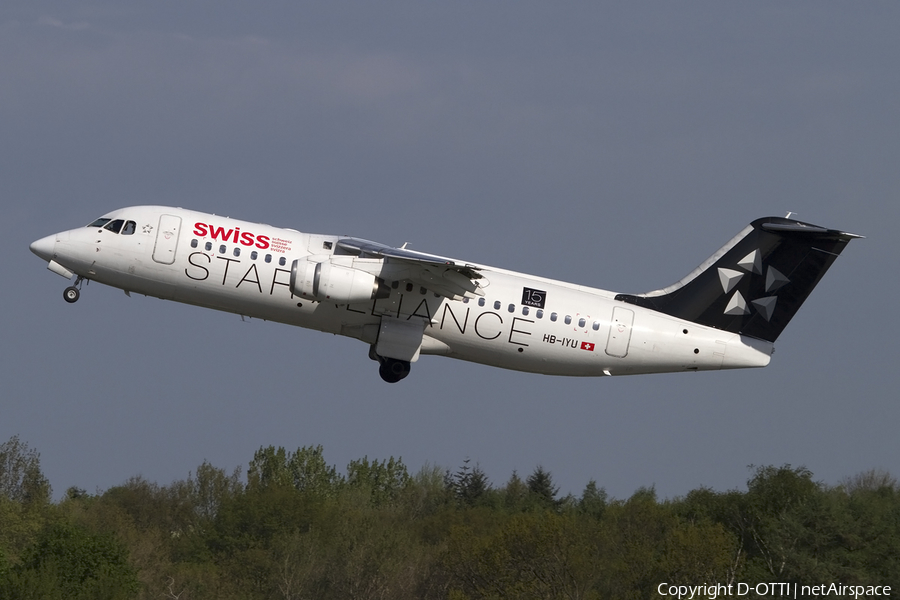 Swiss International Airlines BAe Systems BAe-146-RJ100 (HB-IYU) | Photo 408195