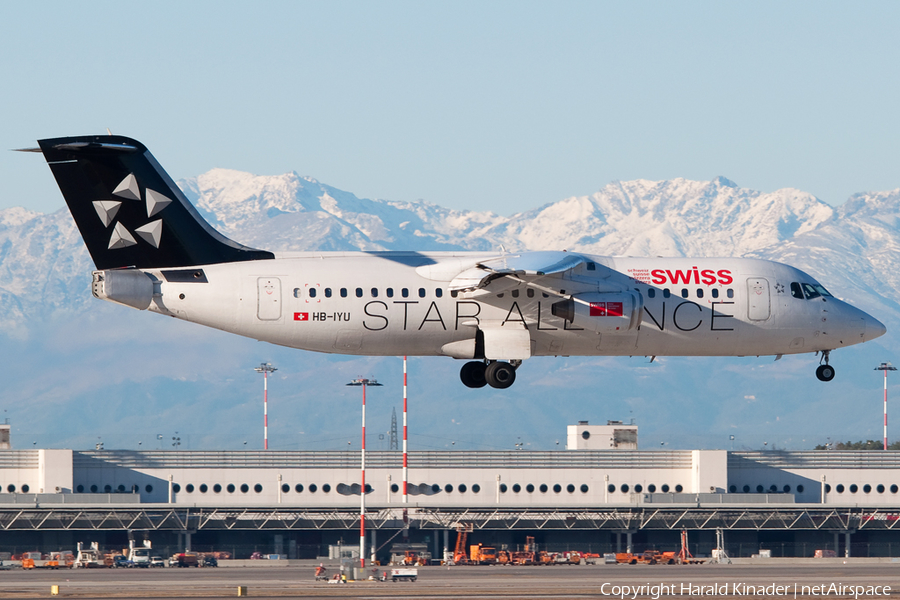 Swiss International Airlines BAe Systems BAe-146-RJ100 (HB-IYU) | Photo 337882