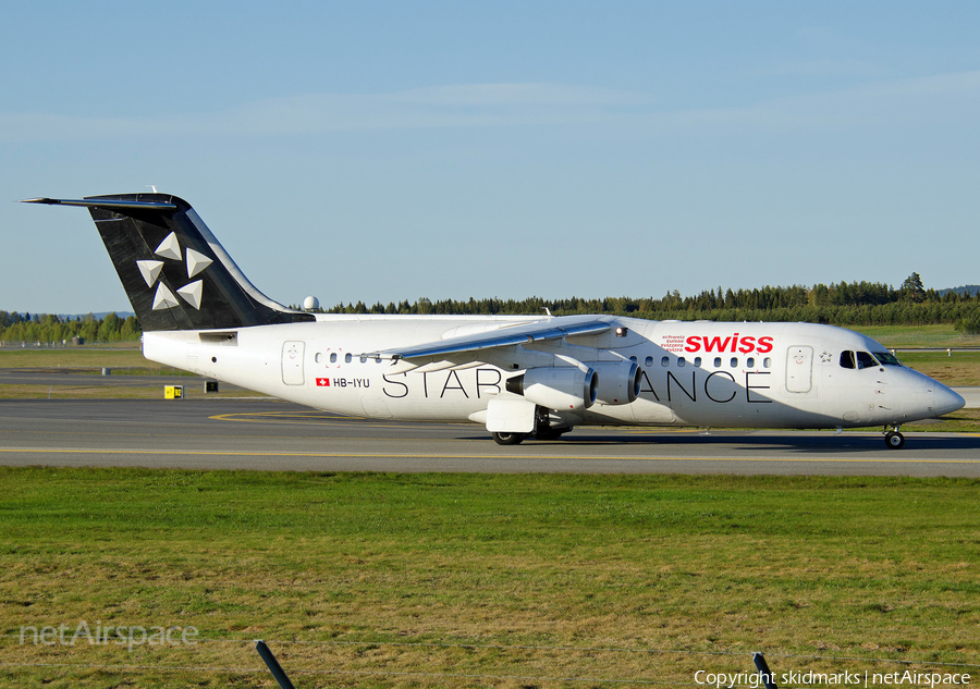 Swiss International Airlines BAe Systems BAe-146-RJ100 (HB-IYU) | Photo 76488