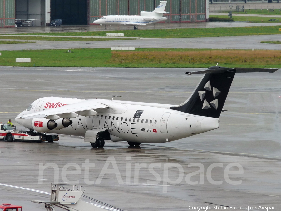 Swiss International Airlines BAe Systems BAe-146-RJ100 (HB-IYV) | Photo 385708