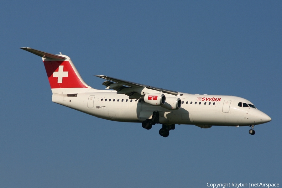 Swiss International Airlines BAe Systems BAe-146-RJ100 (HB-IYY) | Photo 549894