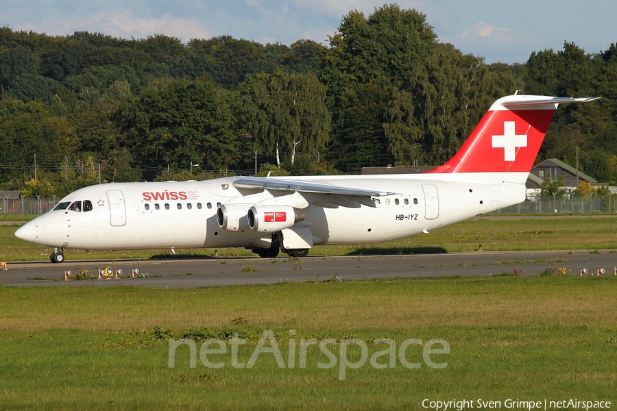 Swiss International Airlines BAe Systems BAe-146-RJ100 (HB-IYZ) | Photo 19962