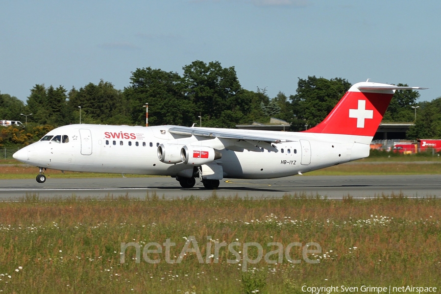 Swiss International Airlines BAe Systems BAe-146-RJ100 (HB-IYZ) | Photo 36936